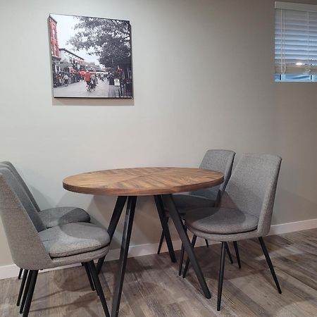 Boardwalk Homes - Executive Townhomes Kitchener Eksteriør billede